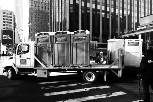 Best Restroom trailer rental cost  in Elmwood Park, IL